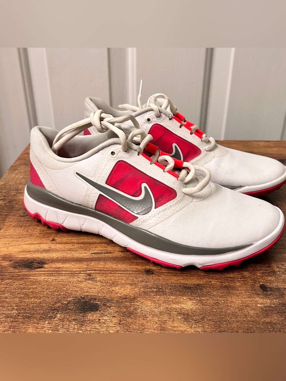 Nike FI Impact Golf Shoes, White / Grey / Vivid Pink, Women SIZE 7 US - 612661